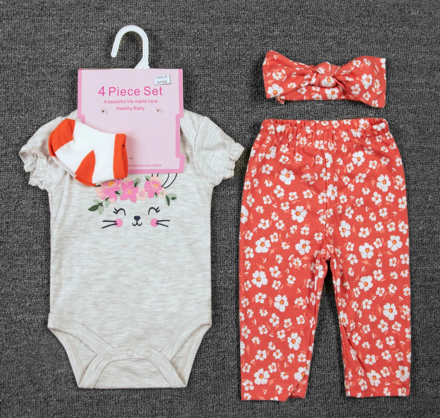 Unisex Baby 4 - Piece Outfit Set – Bodysuit, Pants, Hat & Socks - Little Sprouts & Co. DeMaMa